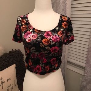 Velvet Crop Top 🖤